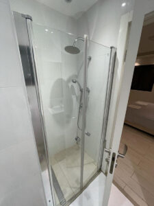 79c989a6-8d19-4dde-a0f5-f1f4251aeac0