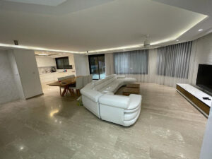 7ab95c99-b494-40e1-85a3-3a4c930d1df5