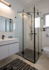 826b148a-c907-4579-9699-99c00128068e