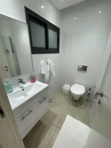 858c6a16-a37d-428c-adc1-ca1367cb6ee8