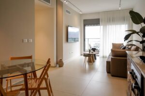 e09dac91-f947-4674-906d-b9bd38348317