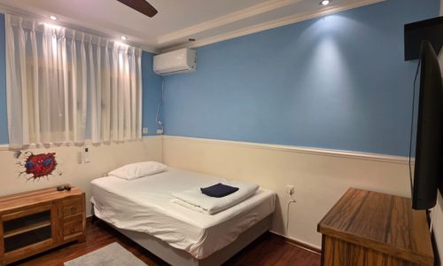 1fda345d-ddf6-45d5-9b3c-52870dd0c650