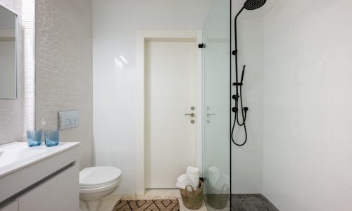 6f867389-3de3-46de-9c85-956583c23868