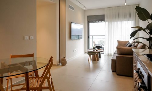 e09dac91-f947-4674-906d-b9bd38348317