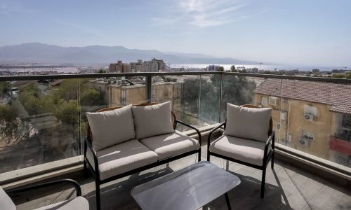 fbbd6da0-f4e5-43ee-8ced-e282ff861135